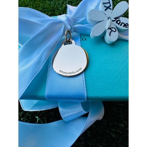 Tiffany & Co LARGE 18k Rose Gold Etched Star Diamonds Charm/Pendant - Picture 3 of 6